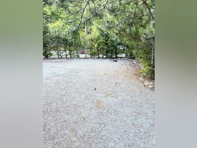 F36-2650 Turnbull Road - 4