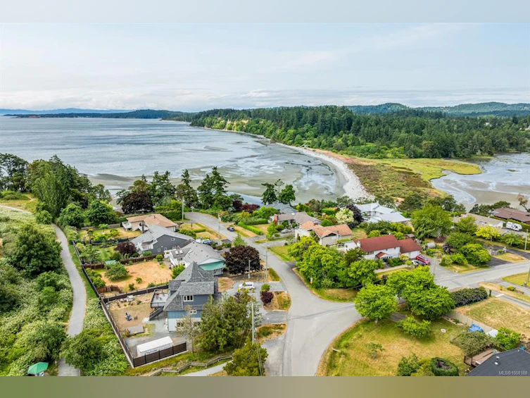 90 Bradene Road, Metchosin, BC, V9C 4B1 - 3