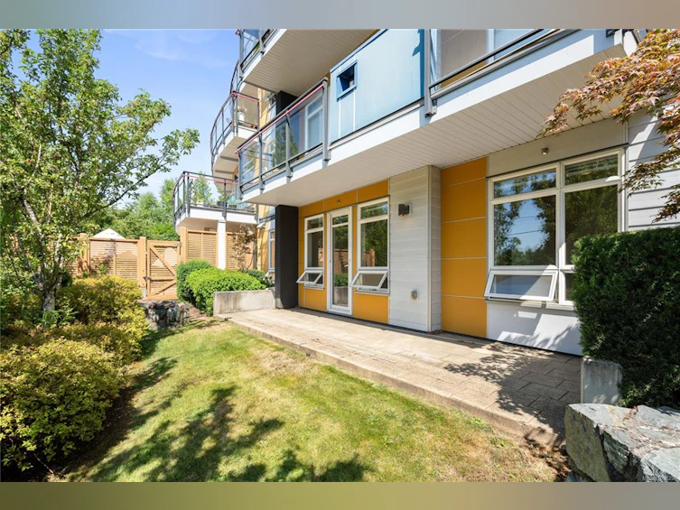 106-935 Cloverdale Avenue, Saanich, BC, V8X 2T4 - 12