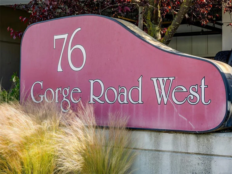 303-76 W Gorge Road, Saanich, BC, V9A 1M1 - 20