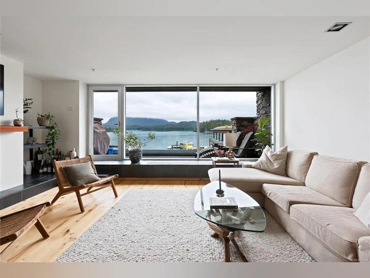 203-368 Main Street, Tofino, BC, V0R 2Z0 - 9