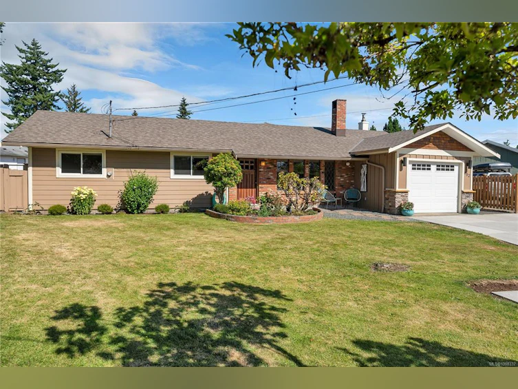 682 Holland Place, Campbell River, BC, V9W 5N8 - 2