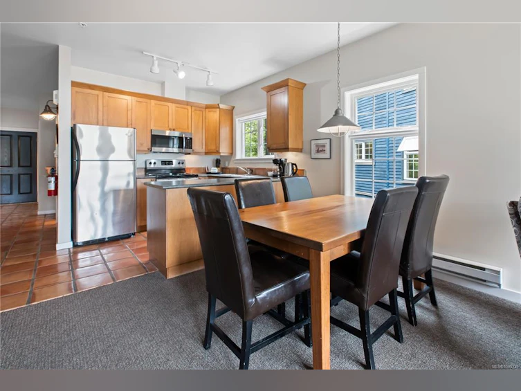 402-1971 Harbour Drive, Ucluelet, BC, V0R 3A0 - 17