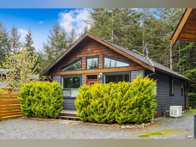 3838 Trailhead Drive, Sooke, BC, V9Z 1L1 - 2