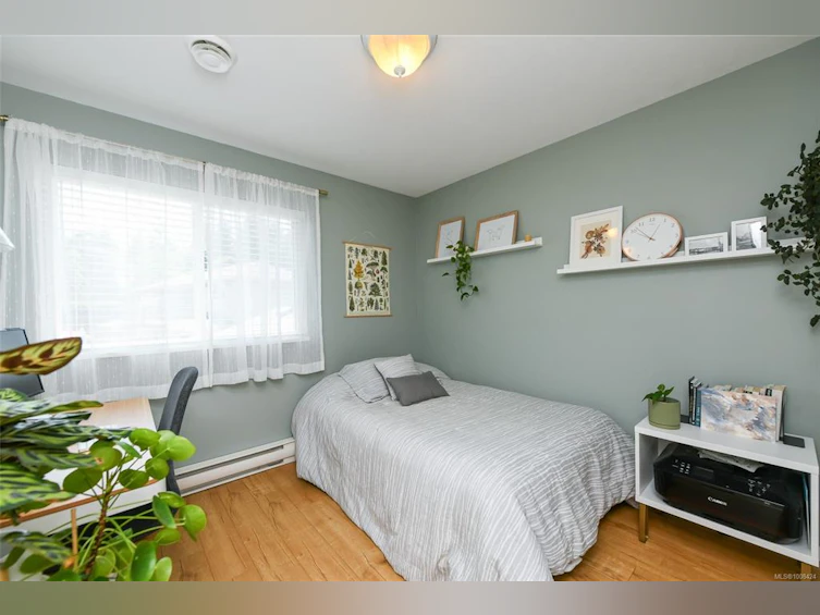 A-2560 1st Street, Courtenay, BC, V9N 8Z3 - 30