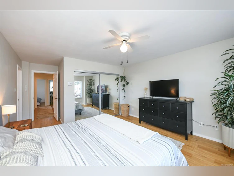A-2560 1st Street, Courtenay, BC, V9N 8Z3 - 11