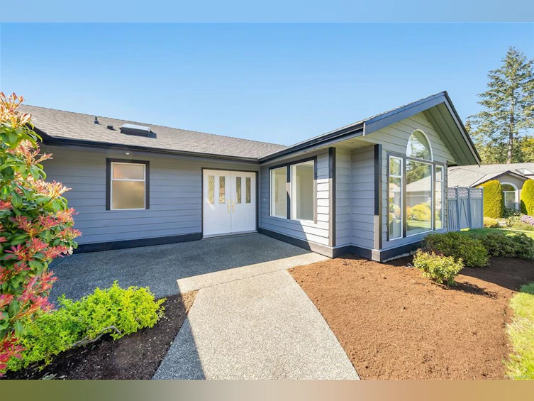 704 Sutton Place, Qualicum Beach, BC, V9K 2B9 - 11