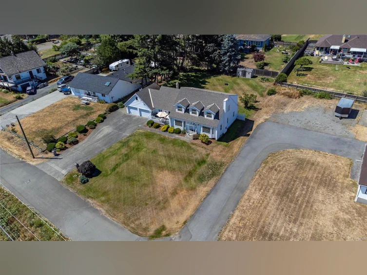 3816 S South Island Highway, Campbell River, BC, V9H 1M6 - 79