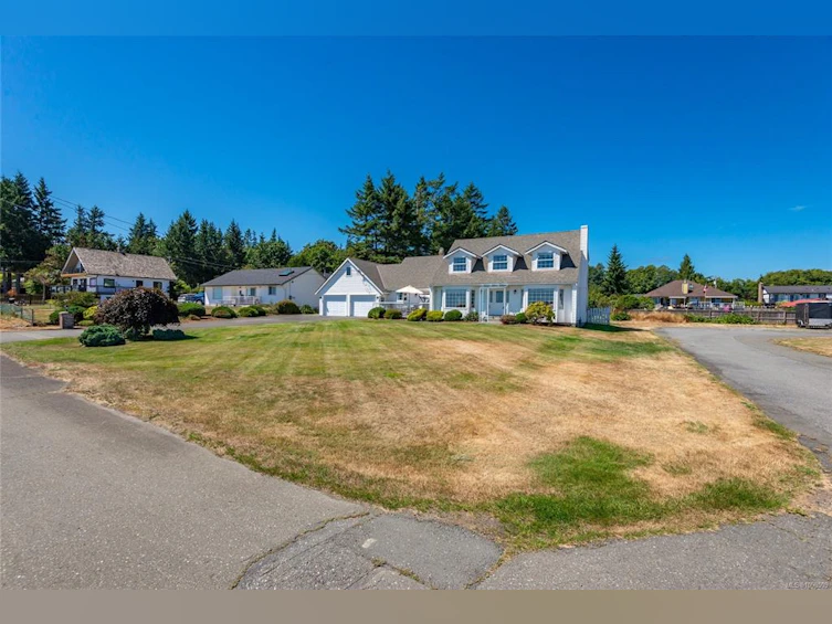 3816 S South Island Highway, Campbell River, BC, V9H 1M6 - 48