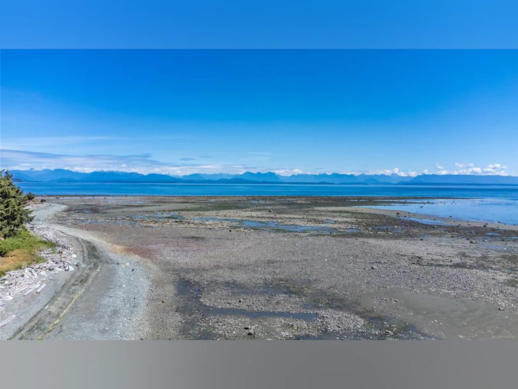 3816 S South Island Highway, Campbell River, BC, V9H 1M6 - 75