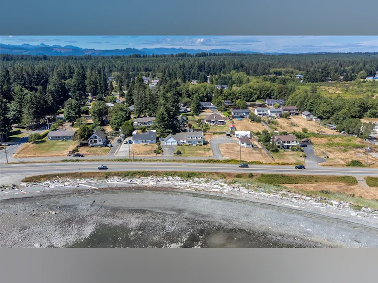 3816 S South Island Highway, Campbell River, BC, V9H 1M6 - 73