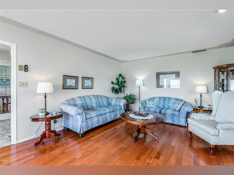 3816 S South Island Highway, Campbell River, BC, V9H 1M6 - 7