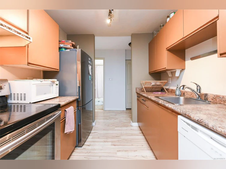 118-585 S Dogwood Street, Campbell River, BC, V9W 6T6 - 2