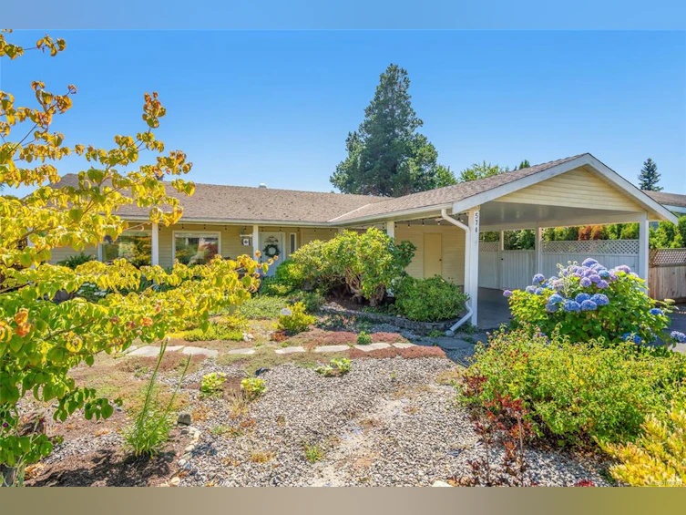 574 Panorama Place, Parksville, BC, V9P 1A4 - 10