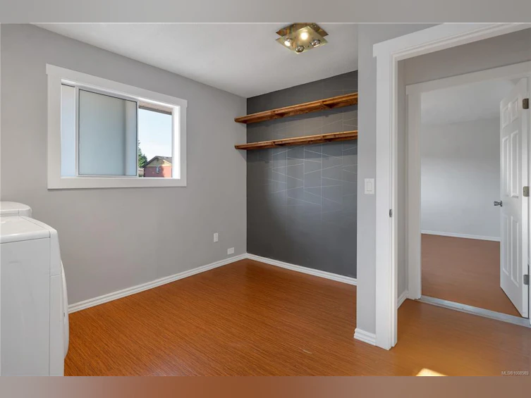 521 6th Avenue, Campbell River, BC, V9W 3Z6 - 27