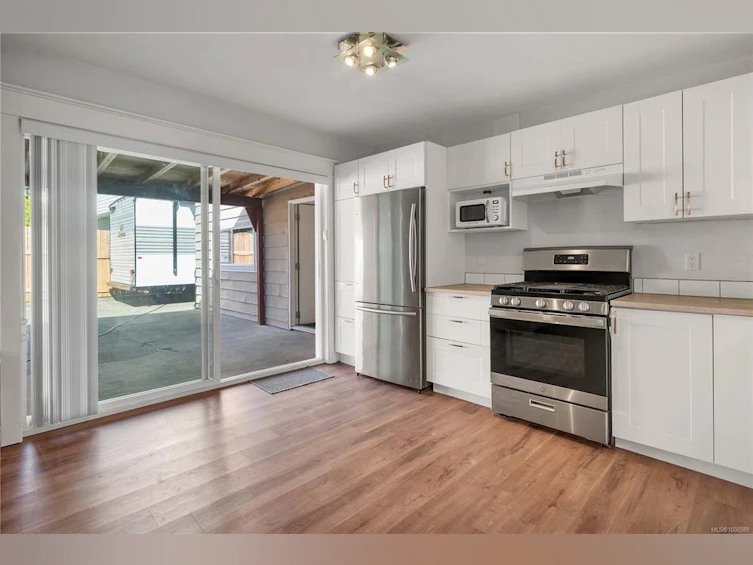 521 6th Avenue, Campbell River, BC, V9W 3Z6 - 58