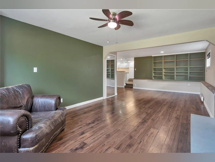 521 6th Avenue, Campbell River, BC, V9W 3Z6 - 52