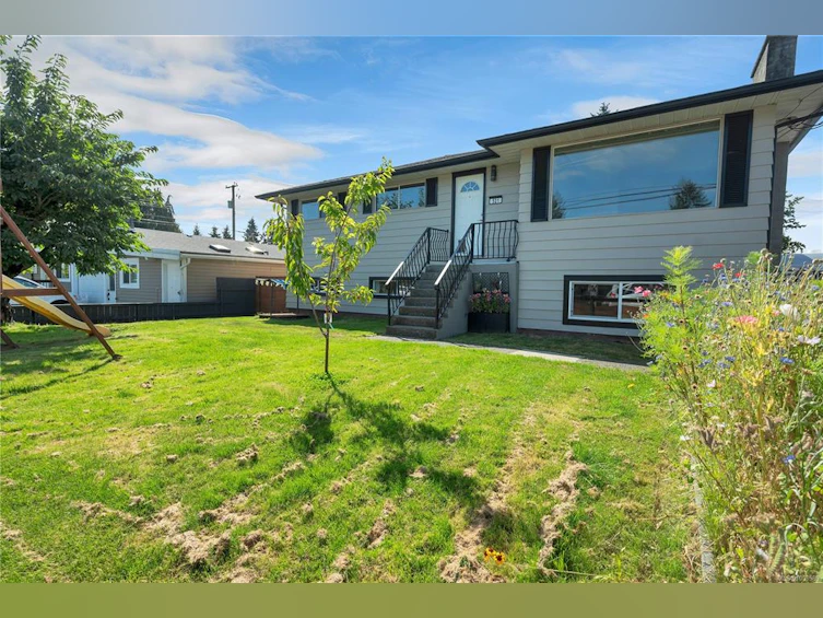 521 6th Avenue, Campbell River, BC, V9W 3Z6 - 70