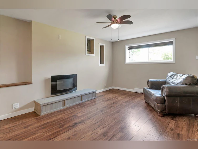 521 6th Avenue, Campbell River, BC, V9W 3Z6 - 43