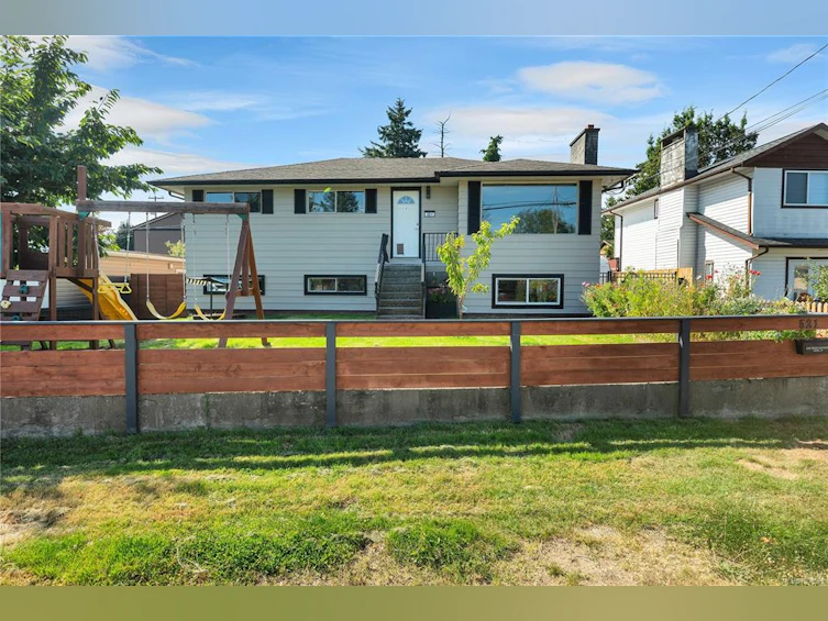 521 6th Avenue, Campbell River, BC, V9W 3Z6 - 68