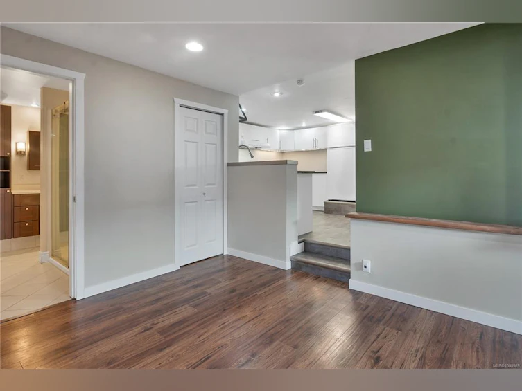 521 6th Avenue, Campbell River, BC, V9W 3Z6 - 45