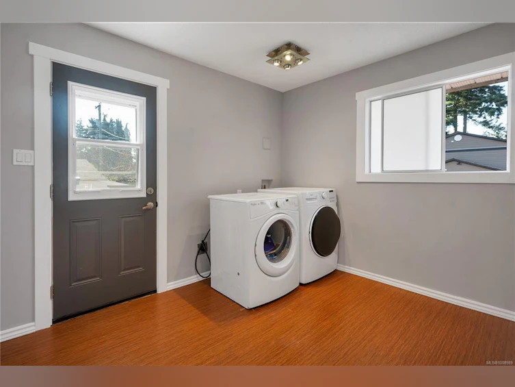 521 6th Avenue, Campbell River, BC, V9W 3Z6 - 28