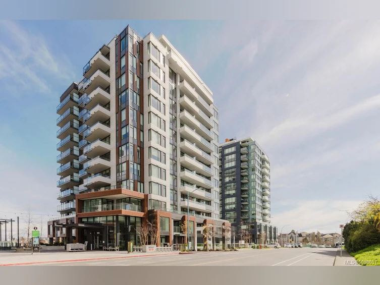 401-363 Tyee Road, Victoria, BC, V9A 0B5 - 2