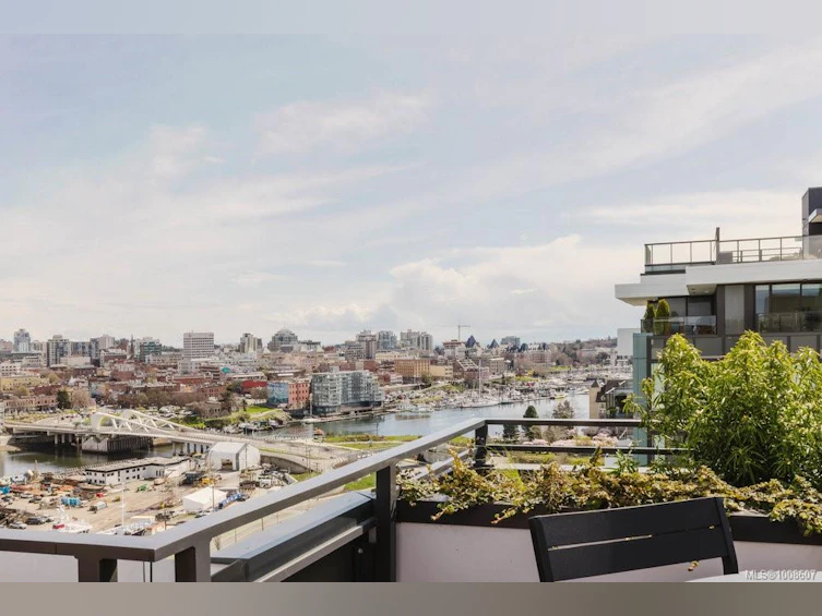 401-363 Tyee Road, Victoria, BC, V9A 0B5 - 18