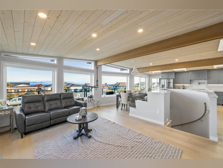 1682 Admiral Tryon Boulevard, French Creek, BC, V9P 1Y1 - 3