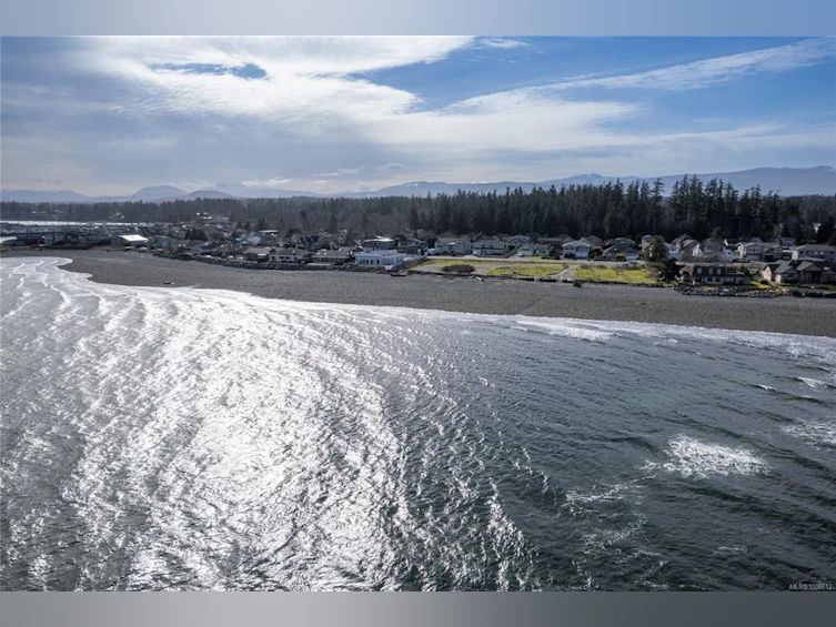 1682 Admiral Tryon Boulevard, French Creek, BC, V9P 1Y1 - 17
