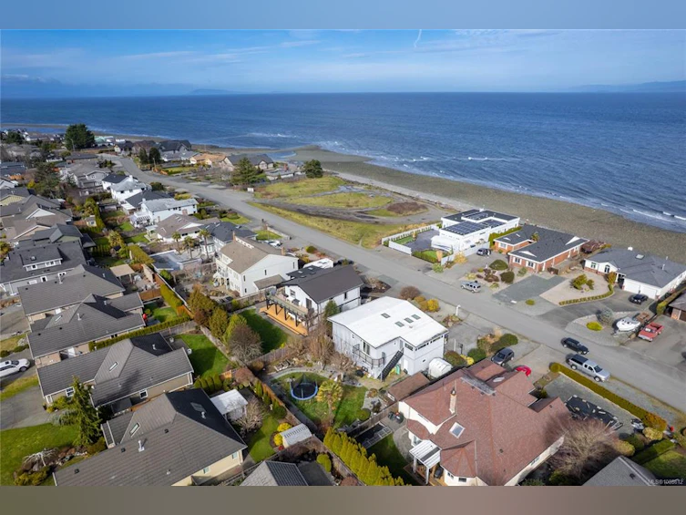 1682 Admiral Tryon Boulevard, French Creek, BC, V9P 1Y1 - 51