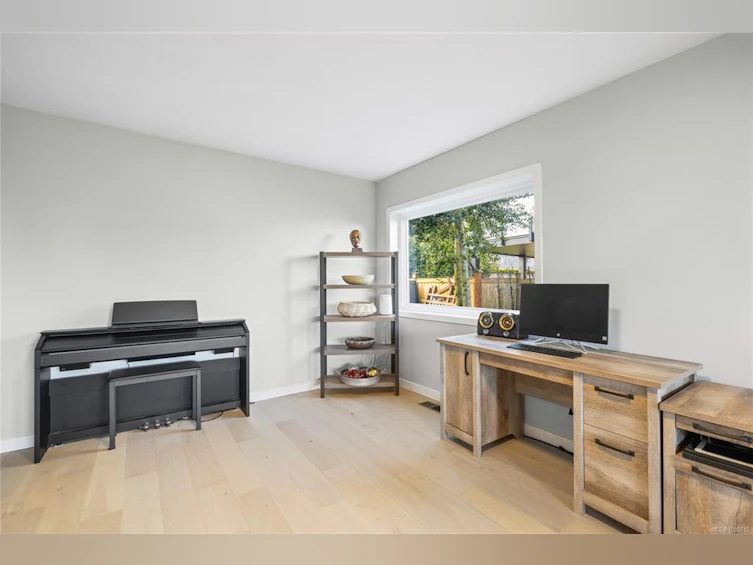 1682 Admiral Tryon Boulevard, French Creek, BC, V9P 1Y1 - 35