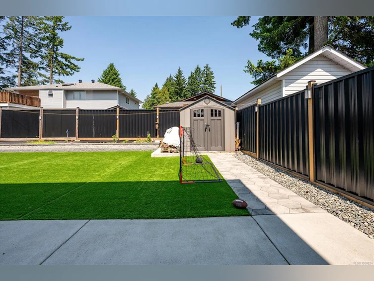 4168 Uplands Drive, Nanaimo, BC, V9T 5K5 - 35