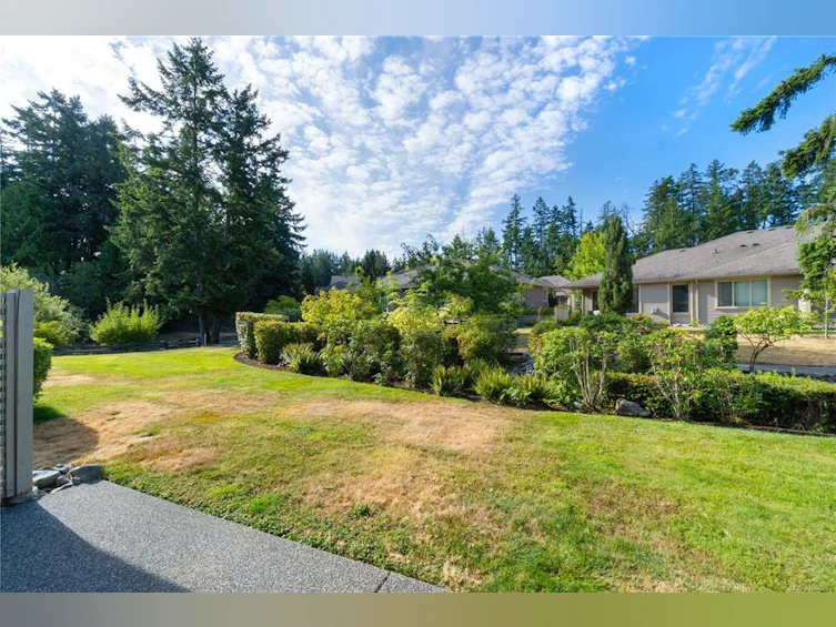 102-4429 Amblewood Lane, Nanaimo, BC, V9T 0E6 - 24