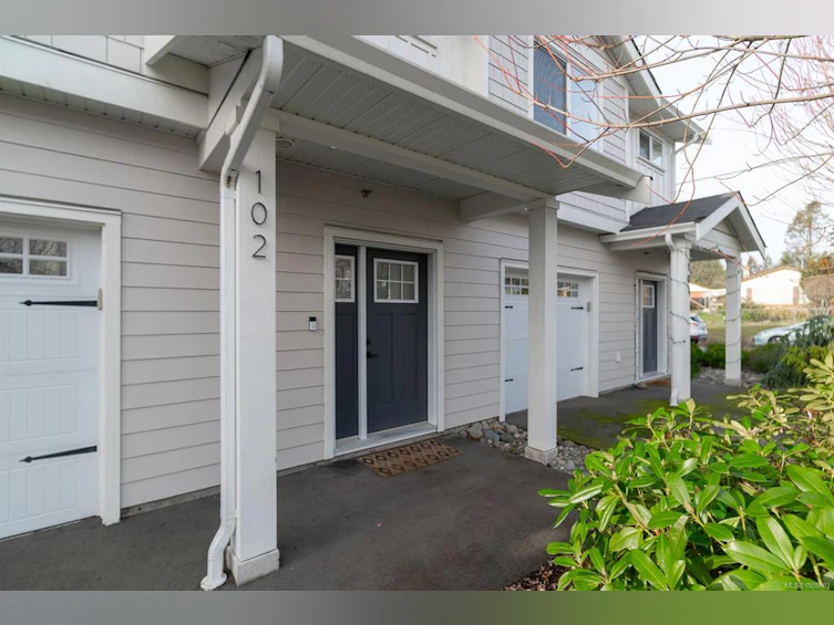 102-6717 Ayre Road, Sooke, BC, V9Z 0H1 - 2