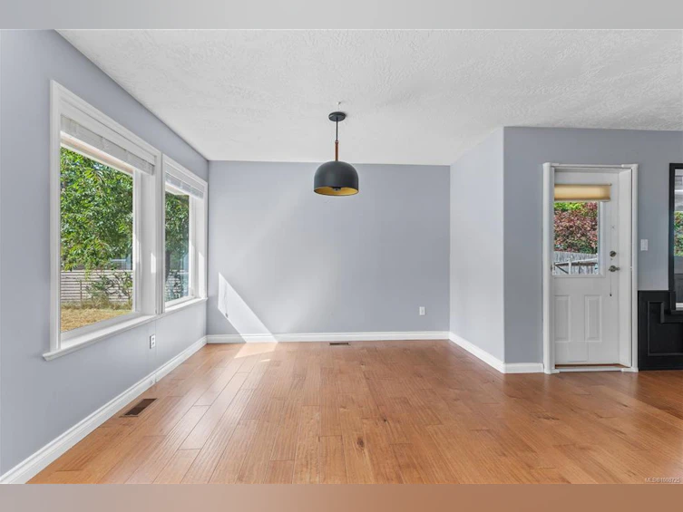 8840 Henderson Avenue, Black Creek, BC, V9J 1A6 - 21