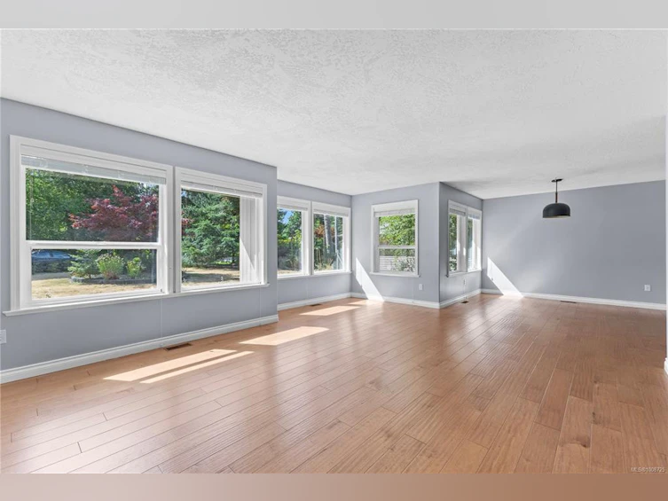 8840 Henderson Avenue, Black Creek, BC, V9J 1A6 - 22