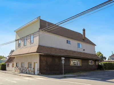 2780 Dunsmuir Avenue - 5