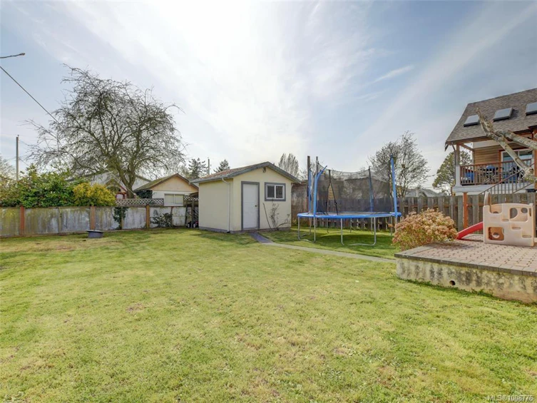 85 Battleford Avenue, Saanich, BC, V8Z 1K5 - 16