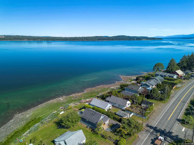 5632 S Island Highway, Union Bay, BC, V0R 1S0 - 43