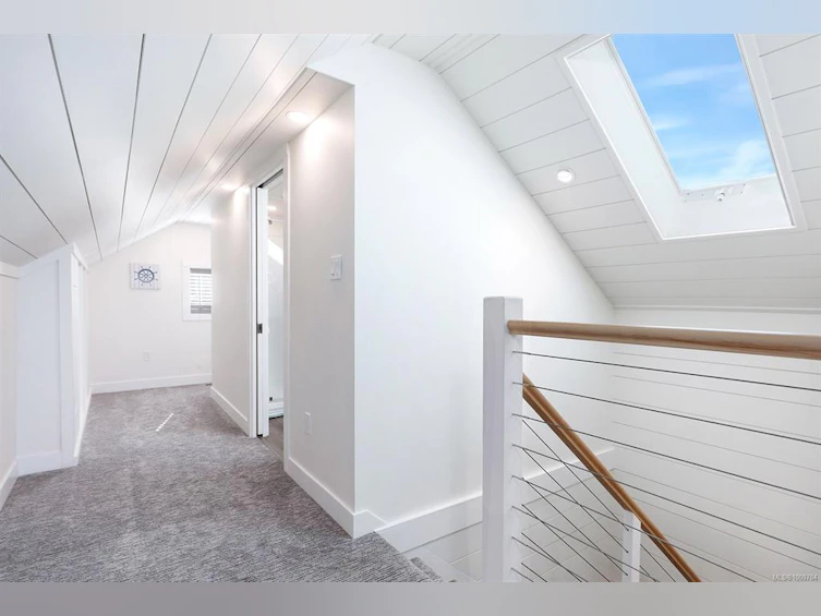 5632 S Island Highway, Union Bay, BC, V0R 1S0 - 30