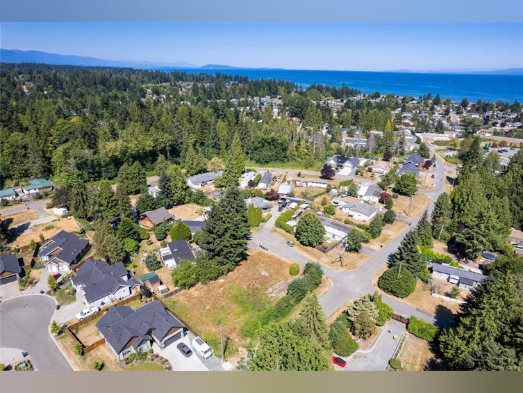 1574 River Crescent, French Creek, BC, V9P 1X8 - 10
