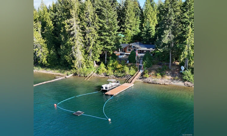11267 Lakeshore Road