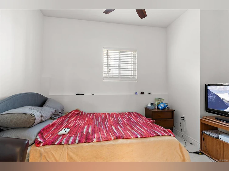 3176 Balfour Avenue, Victoria, BC, V9A 1S1 - 10