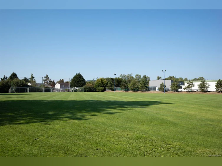 2346 Orchard Avenue, Sidney, BC, V8L 1T7 - 45