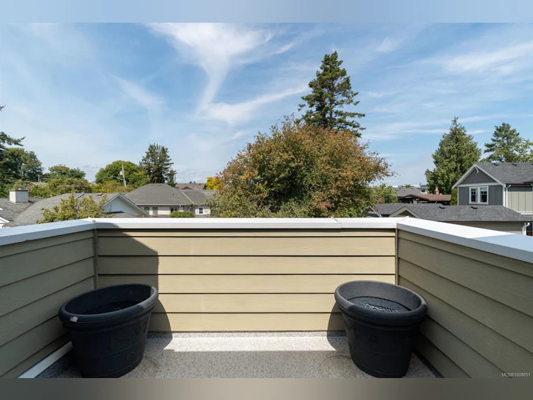 2346 Orchard Avenue, Sidney, BC, V8L 1T7 - 23