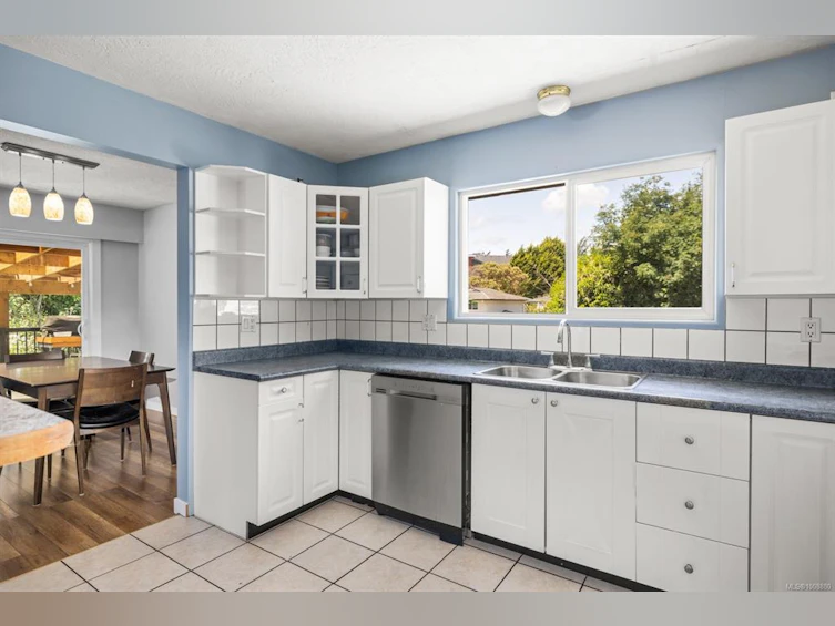 2640 Sooke Road, Langford, BC, V9B 1Y4 - 7