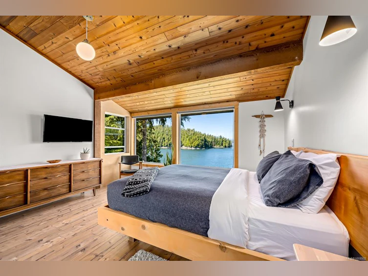 100 Arnet Road, Tofino, BC, V0R 2Z0 - 18