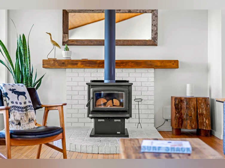 100 Arnet Road, Tofino, BC, V0R 2Z0 - 7