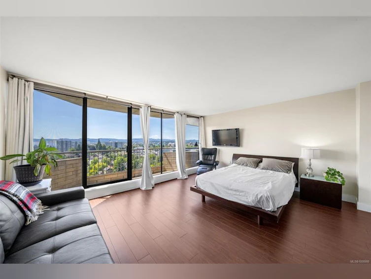 1203-620 Toronto Street, Victoria, BC, V8V 1P7 - 2